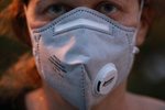 Es gibt genug Geld und genug Masken 