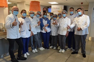 200907-PM-SNH-Kuchenteam-sucht-Auszubildenden-red-(2).jpg
